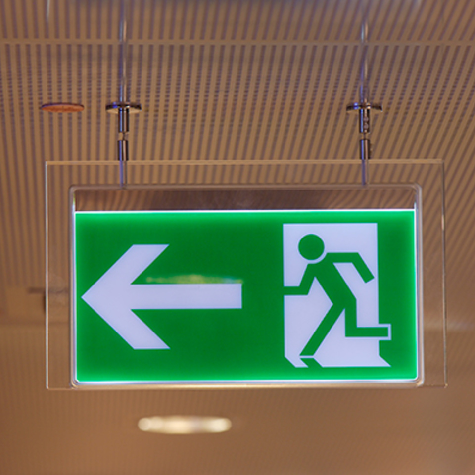 Not­beleuchtung bei Elektrotechnik Asche GmbH in Magdeburg